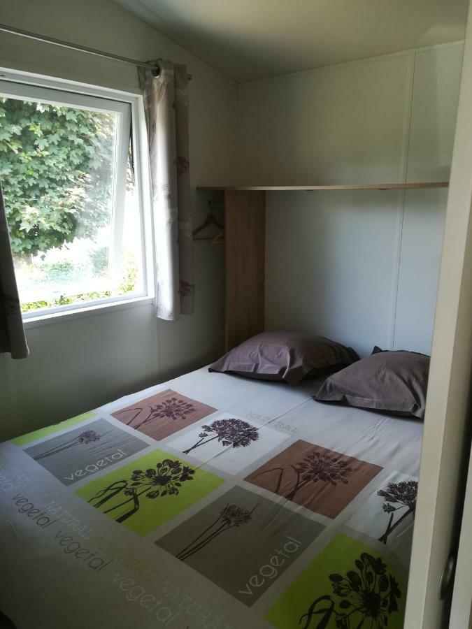 Camping Loisirs Des Groux Mousseaux-sur-Seine Exterior foto