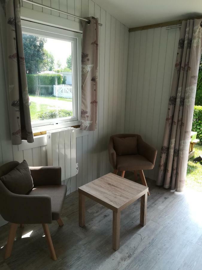 Camping Loisirs Des Groux Mousseaux-sur-Seine Exterior foto